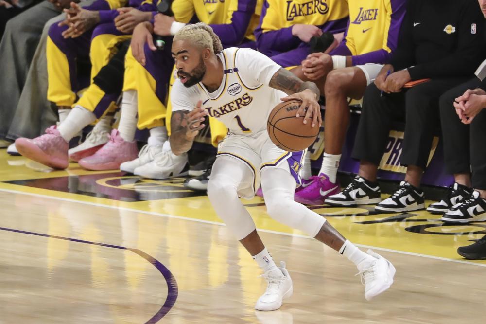 使其成为举 使其成为举