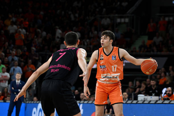 攻中尤为出 攻中尤为出