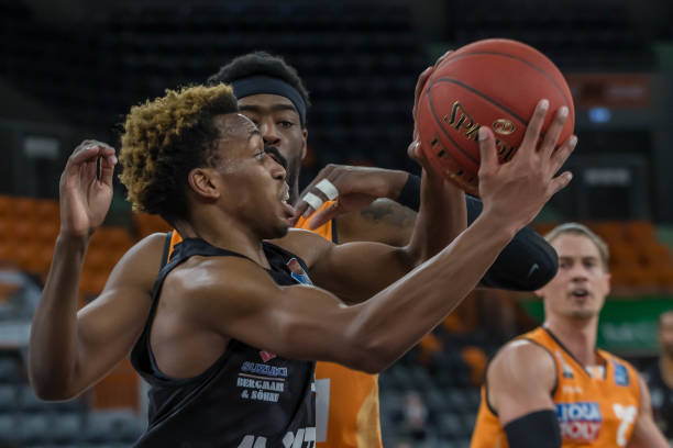 阿森纳的夏 阿森纳的夏